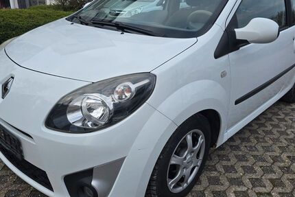 Renault Twingo 180.000 km 2.300 &euro; Wuppertal 42287