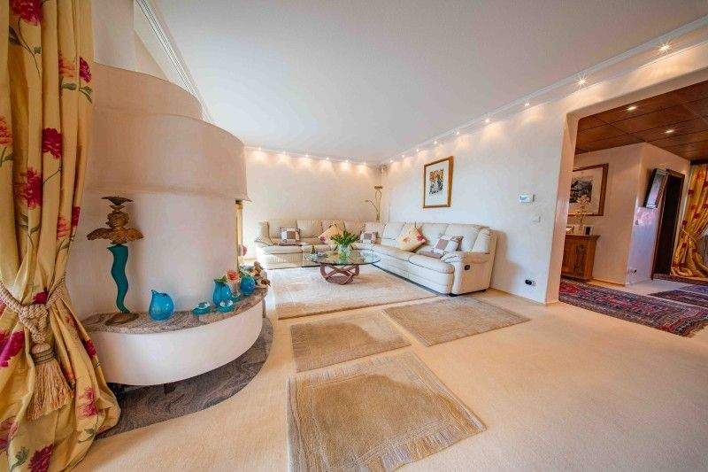 Mehrfamilienhaus, Wohnhaus Mönchengladbach Dohr - 4 Zimmer, 125 m&sup2;, 2.500&euro; | Angebot:25457875