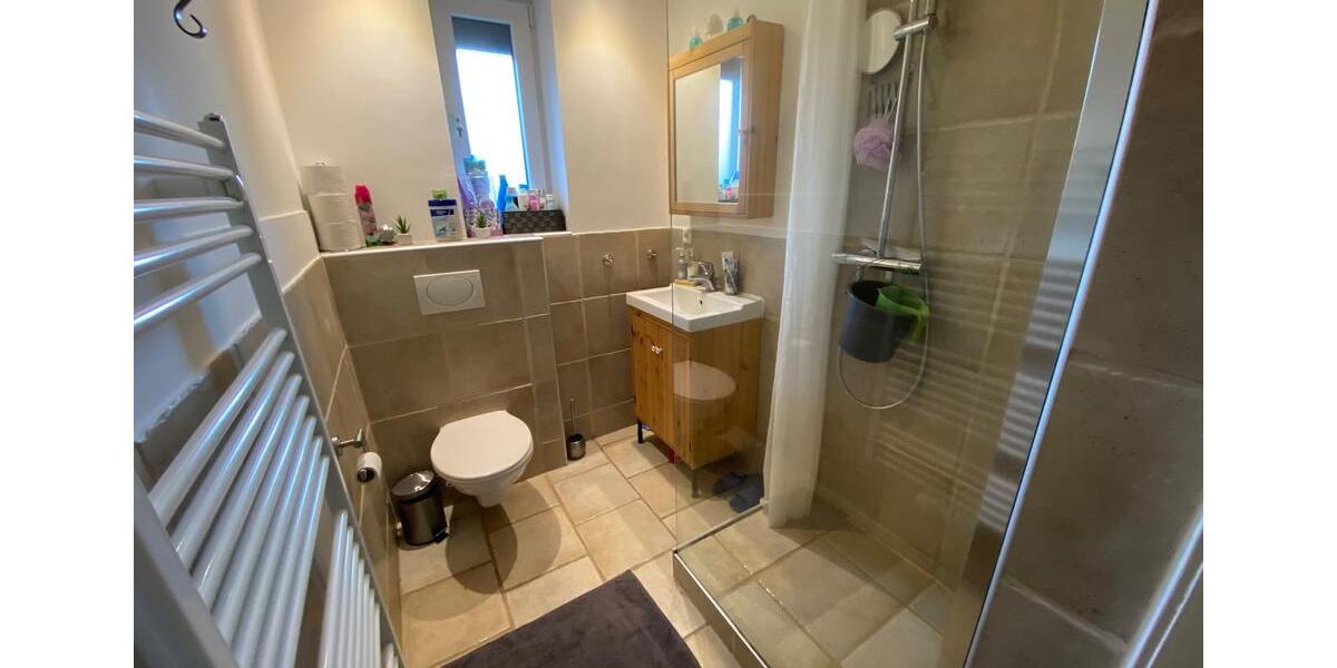 Saniertes MFH mit 3 Parteien zentral in Hilden mit großem Garten 10 zimmer