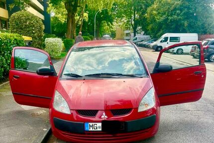 Mitsubishi Colt 190.000 km 1.100 &euro; Mönchengladbach 41238