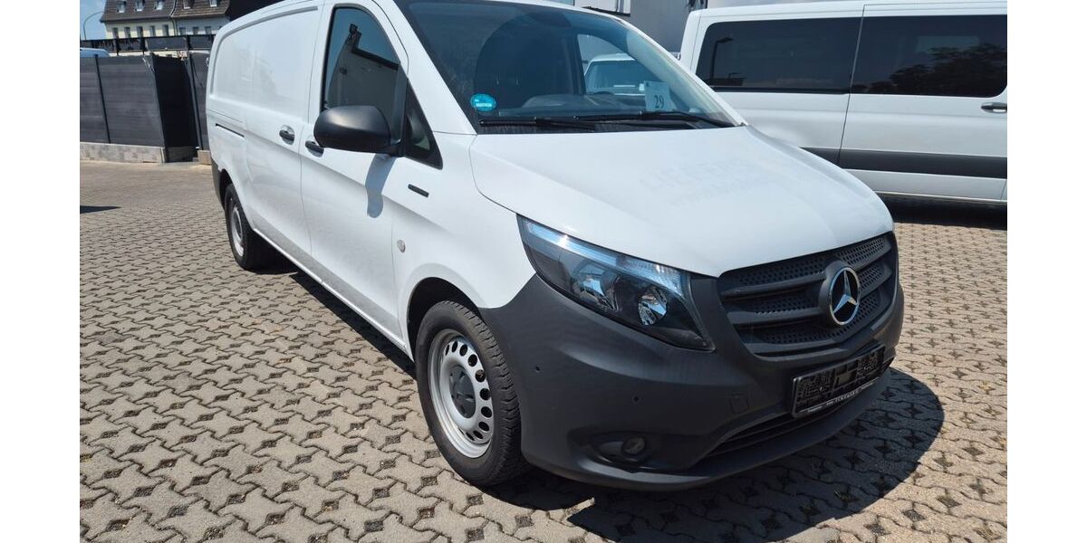Mercedes-Benz Vito 64.900 km 12.971 &euro; Mönchengladbach 41063