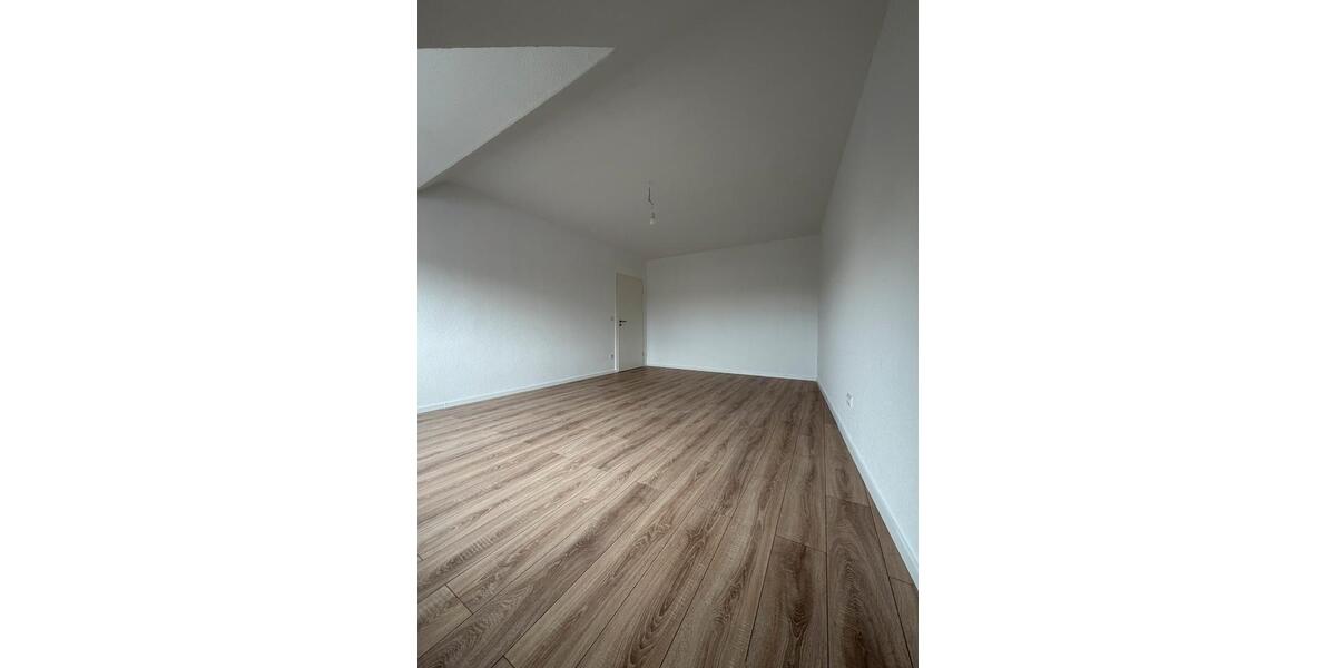 Kernsanierte 2,5 Zimmer Whg in Duisburg Meiderich zu vermieten 2 zimmer