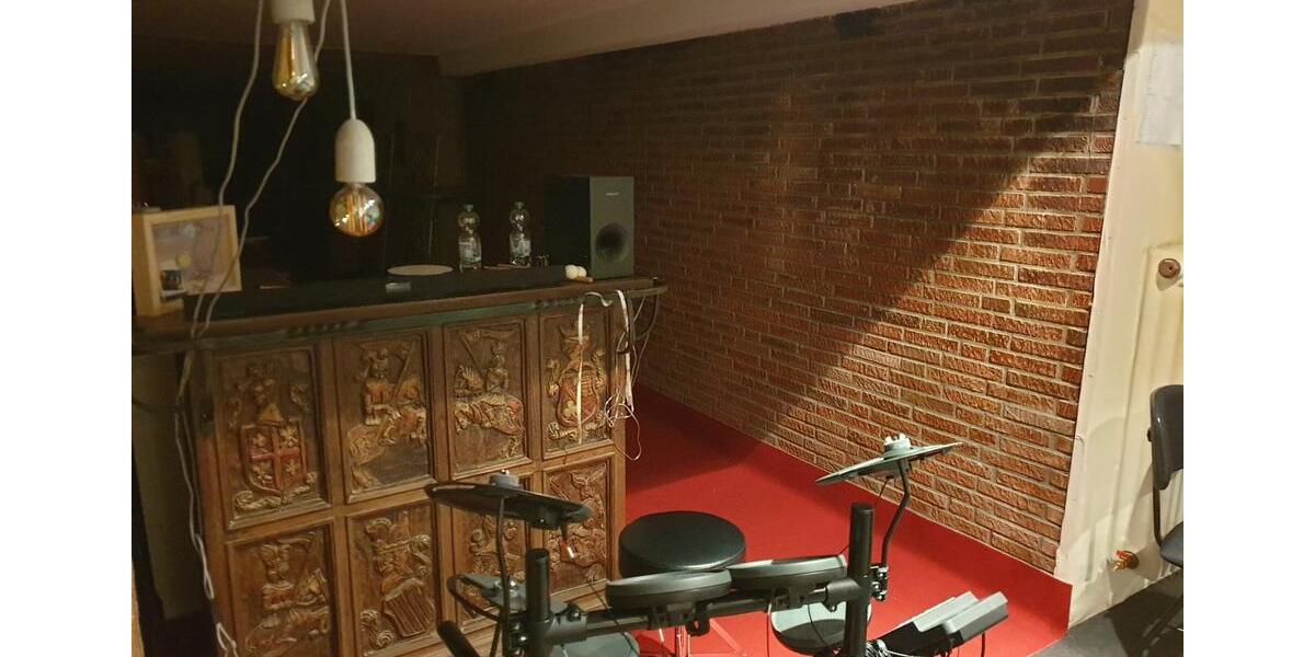 ### Studio, Lager, Büro, Training, Atelier, Musik, Unterricht ### zimmer