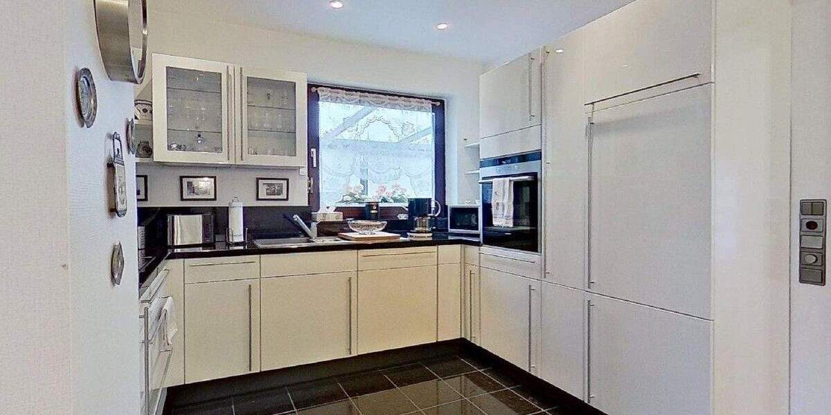 Gibt es ja doch ! Klassische kleine Doppelhaushälfte in schöner Lage von Kaarst - Vorst 4 zimmer