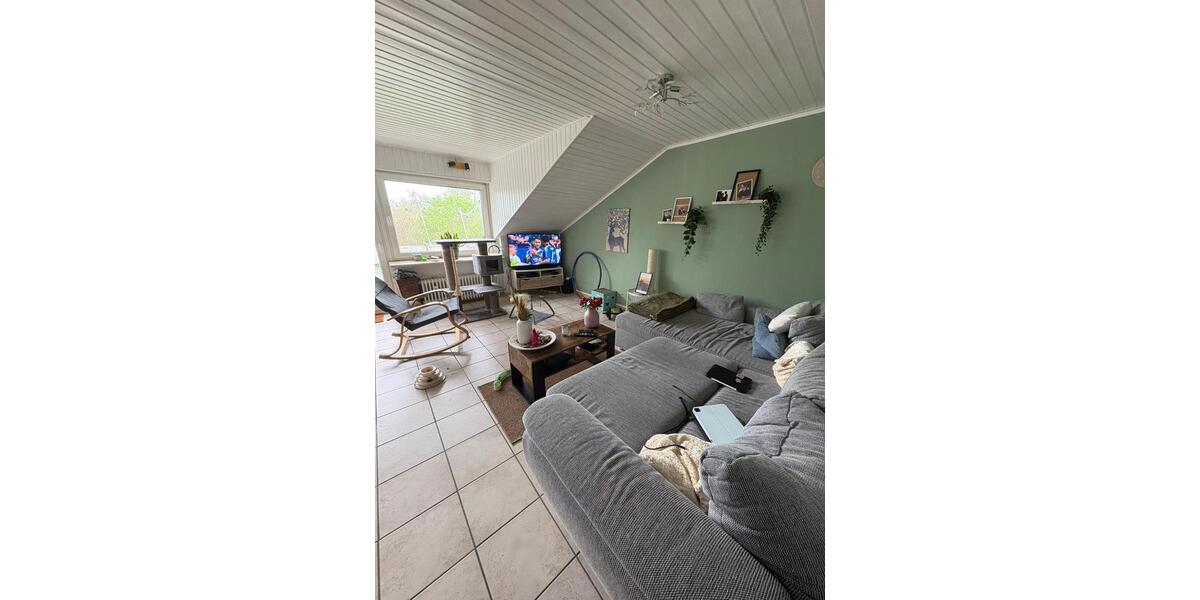 Dachgeschoßwohnung Korschenbroich - 2 Zimmer, 71 m&sup2;, 550&euro; | Angebot:26413501