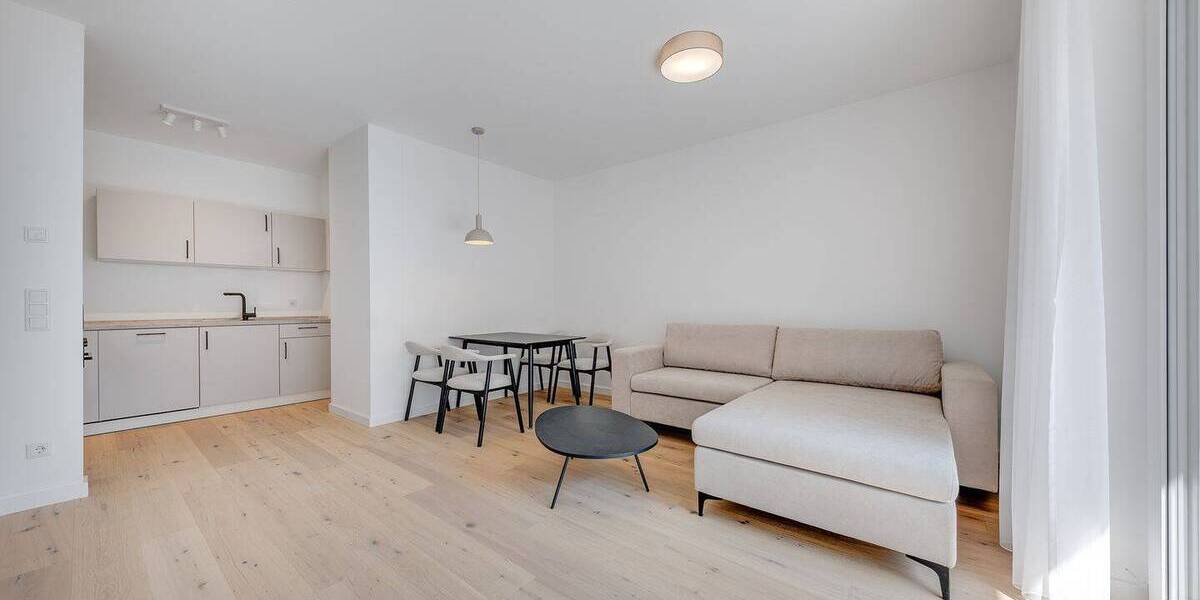 Etagenwohnung Düsseldorf Bilk - 2 Zimmer, 47 m&sup2;, 1.500&euro; | Angebot:26894873