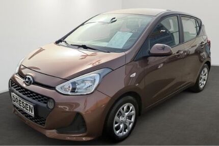 Hyundai i10 44.378 km 9.950 &euro; Mönchengladbach 41061