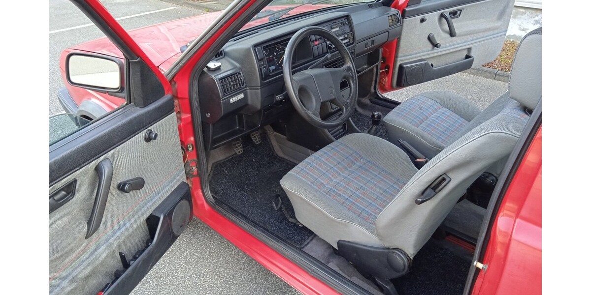 VW Golf II 170.000 km 3.100 &euro; Wuppertal 42275