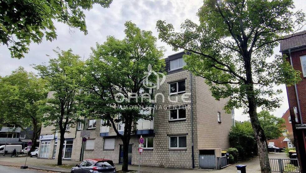 ***Gelegenheit - interessante 3-Zimmer-Wohnung mit Galerie und Balkon im Duisburger Süden***
