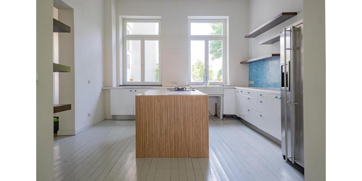 Altbauvilla zur MieteNachmieter - Zeitmietvertrag 30.06.27 5 zimmer