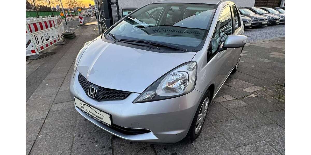 Honda Jazz 96.000 km 5.700 € Leverkusen 51373