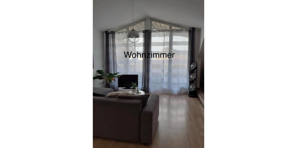 Dachgeschoßwohnung Neuss Furth-Mitte - 2 Zimmer, 62 m&sup2;, 550&euro; | Angebot:25718269