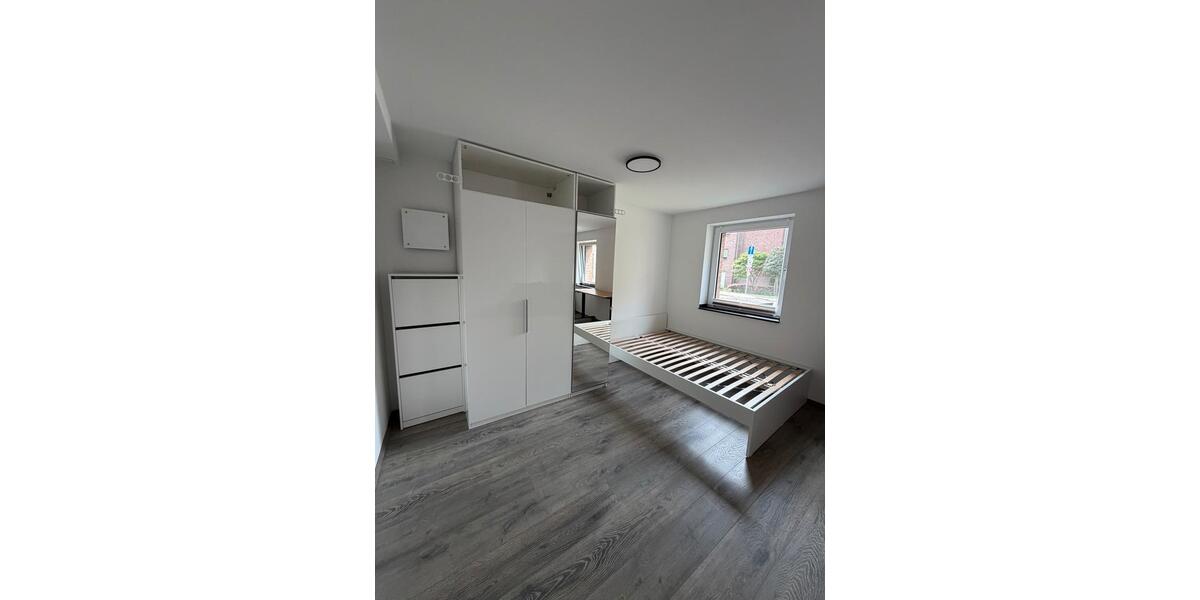 Erdgeschoßwohnung Düsseldorf Stadtbezirk 3 - 1 Zimmer, 32 m&sup2;, 850&euro; | Angebot:26362660