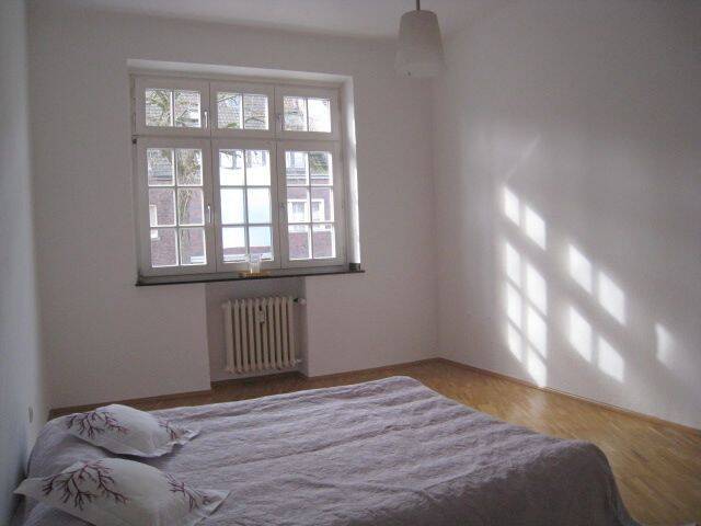 Etagenwohnung Düsseldorf Oberkassel - 2 Zimmer, 75 m&sup2;, 499.000&euro; | Angebot:26450135