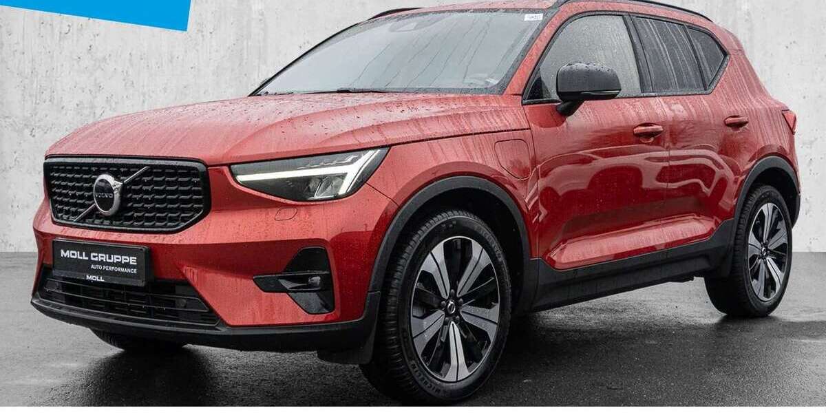 Volvo XC40 66.499 km 27.440 &euro; Düsseldorf 40474