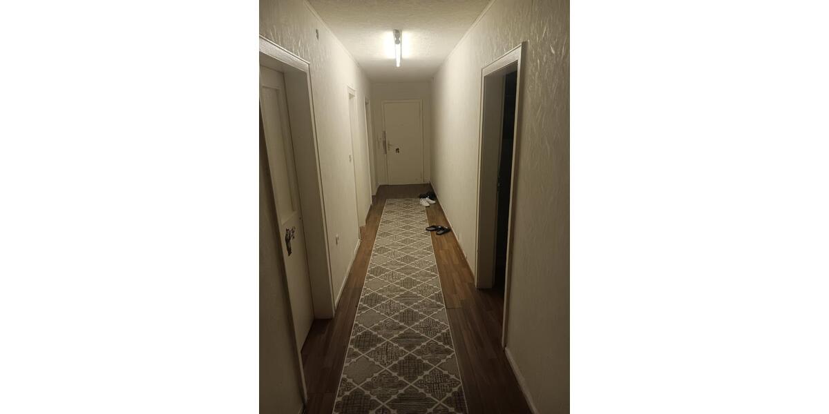 Dachgeschoßwohnung Mönchengladbach Süd - 4 Zimmer, 89 m&sup2;, 139.000&euro; | Angebot:25367704