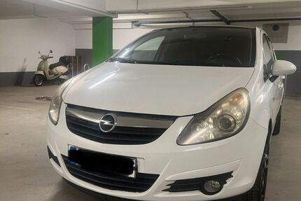 Opel Corsa 125.000 km 4.950 &euro; Düsseldorf 40625
