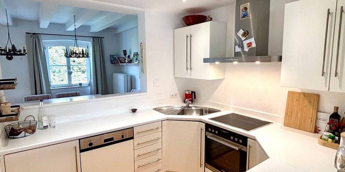 Repräsentatives Wohn- und Geschäftshaus aus der Gründerzeit in Krefeld-Uerdingen 1 zimmer