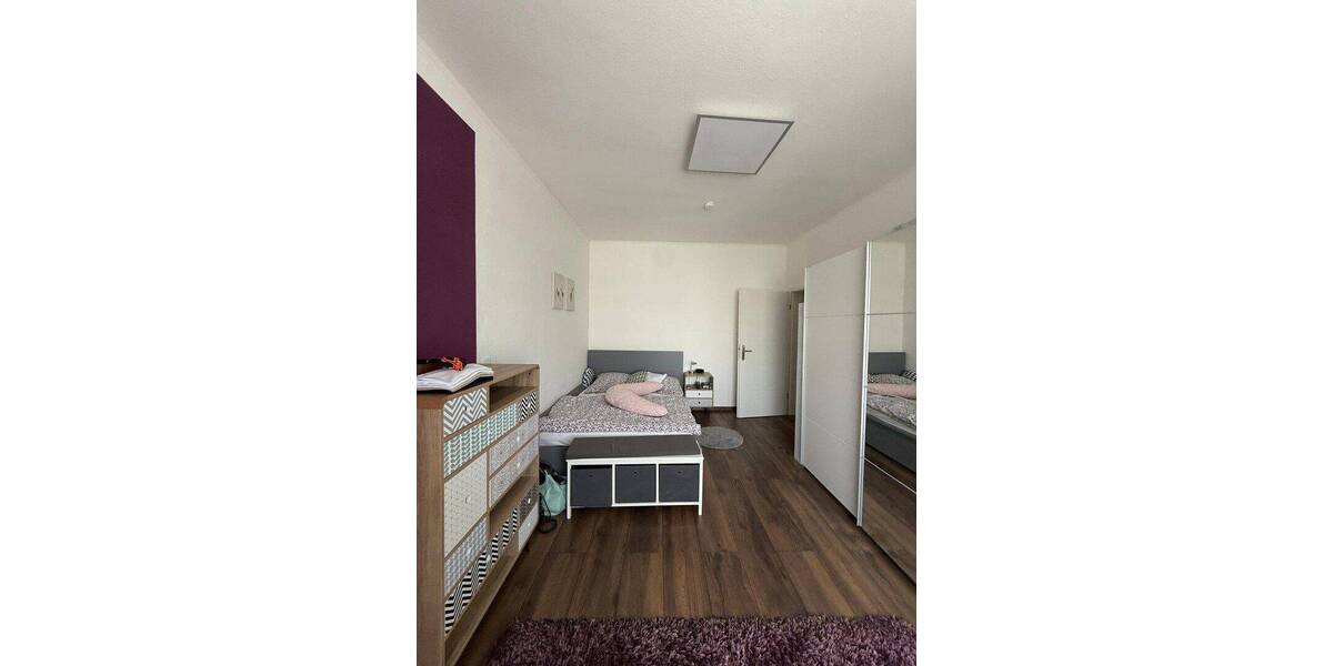 Etagenwohnung Hilden - 3 Zimmer, 83 m&sup2;, 1.050&euro; | Angebot:26879234