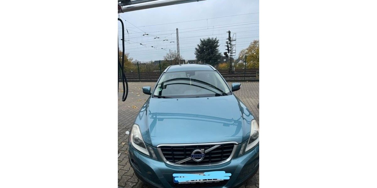 Volvo XC60 248.350 km 7.790 &euro; Düsseldorf 40223