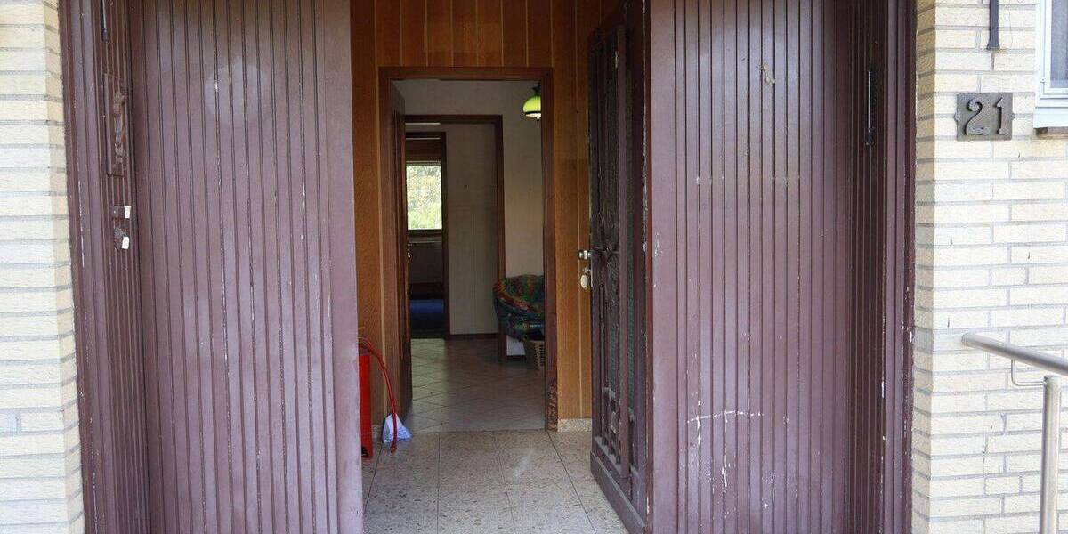 Bungalow Dormagen Hackenbroich - 1 Zimmer, 165 m&sup2;, 720.000&euro; | Angebot:26471006