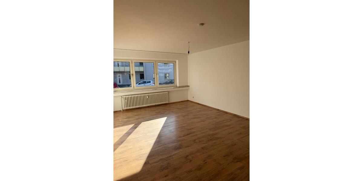 Erdgeschoßwohnung Duisburg Essenberg - 3 Zimmer, 88 m&sup2;, 540&euro; | Angebot:25646850