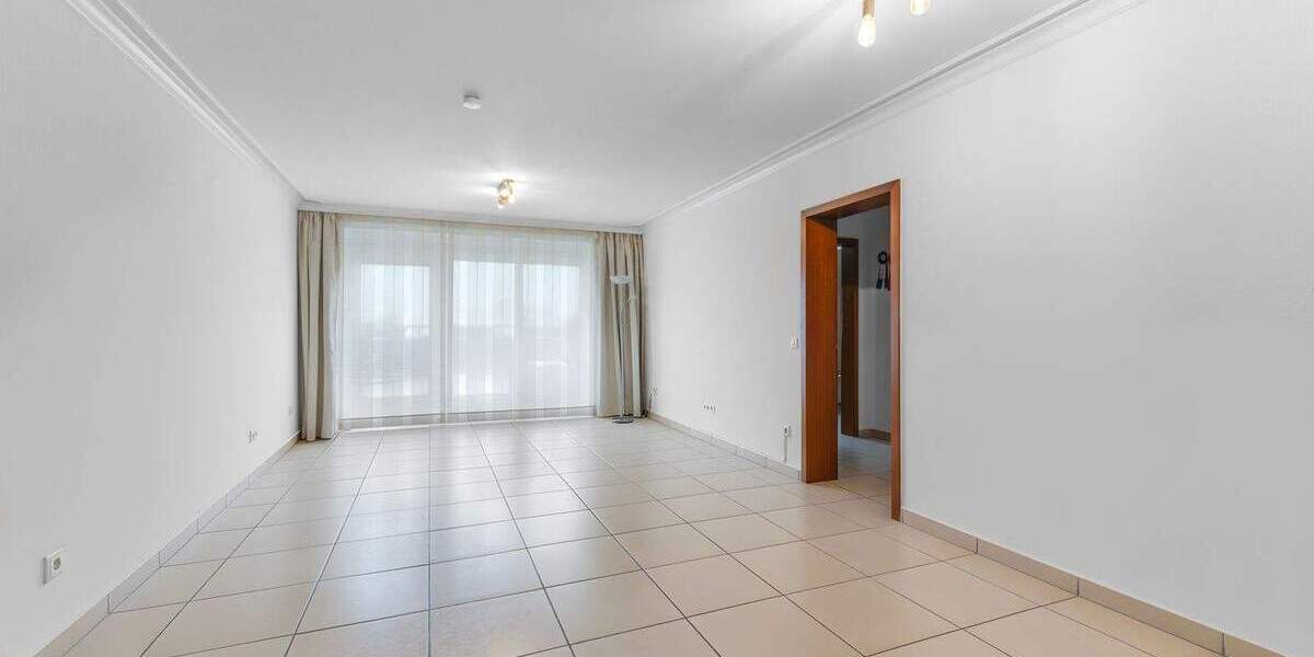 Exklusive 3-Zimmer-Terrassenwohnung mit Tiefgarage in direkter Rheinnähe 3 zimmer