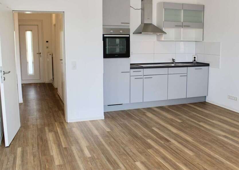 Wohnung zum Kaufen in Düsseldorf 235.000 € 38.25 m²
