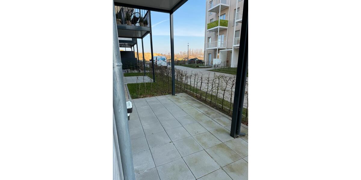 Erdgeschoßwohnung Mönchengladbach Nord - 1 Zimmer, 38 m&sup2;, 725&euro; | Angebot:25792070