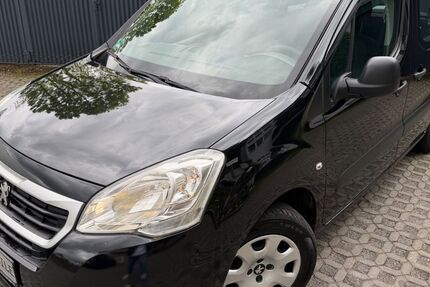 Peugeot Partner 78.000 km 8.490 &euro; Düsseldorf 40231