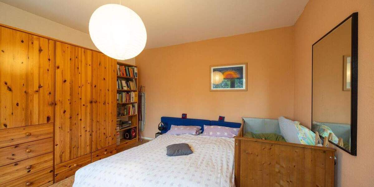 Reihenendhaus Krefeld Bockum - 5 Zimmer, 146 m&sup2;, 420.000&euro; | Angebot:25373702