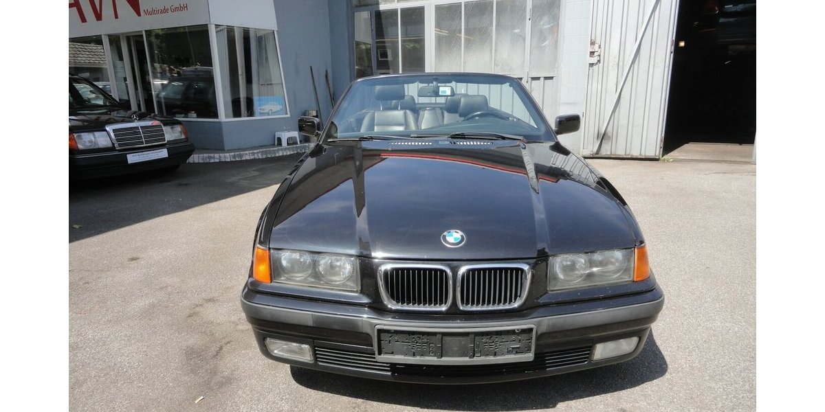 BMW 318i Exclusiv Edition Klimatr.Leder SHZ PDC 220.000 km 5.000 &euro; Neuss 41462