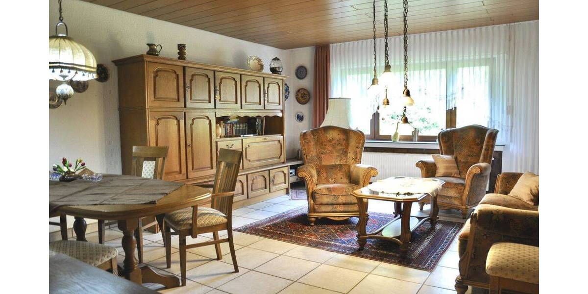 Einfamilienhaus Düsseldorf Wersten - 6 Zimmer, 130 m&sup2;, 698.000&euro; | Angebot:26835262