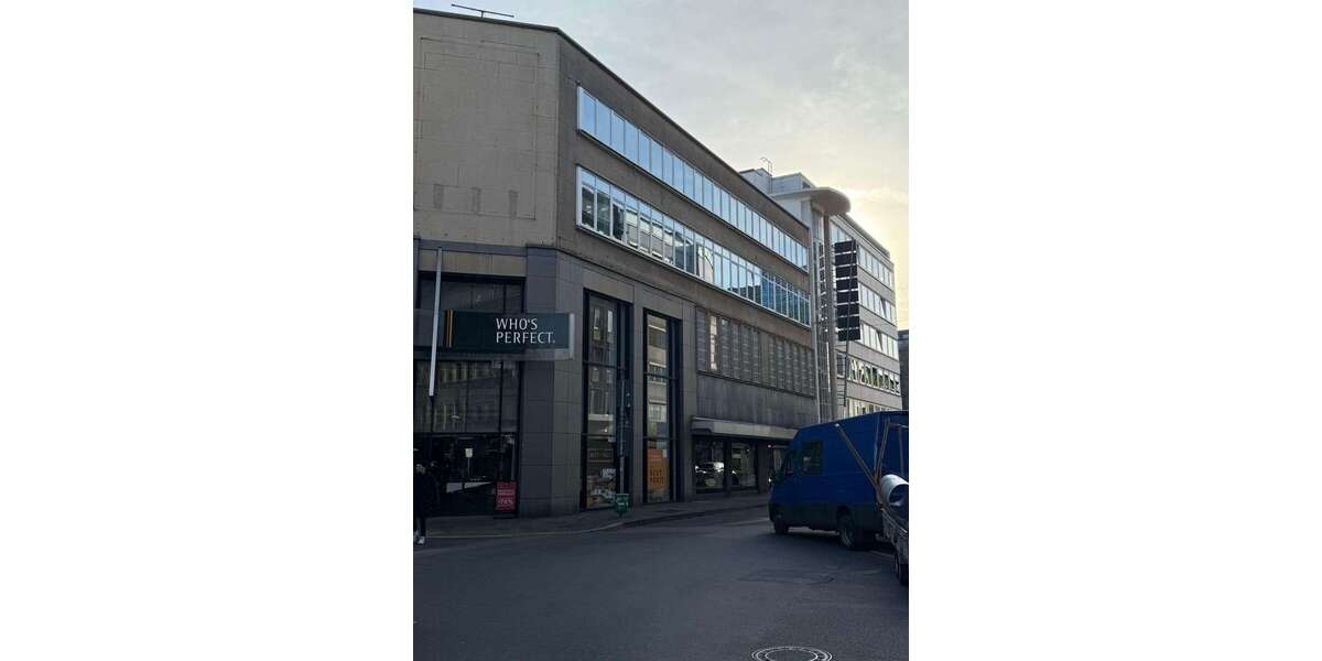 Einzelhandel in Düsseldorf 6.140 € 230 m² zimmer
