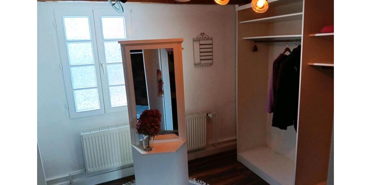 Bauernhaus, Landhaus Mönchengladbach Süd - 3 Zimmer, 140 m&sup2;, 1.700&euro; | Angebot:25057869