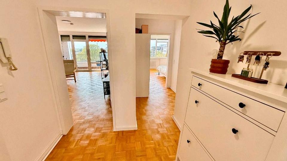Etagenwohnung Düsseldorf Oberbilk - 2 Zimmer, 66 m&sup2;, 1.550&euro; | Angebot:26227595