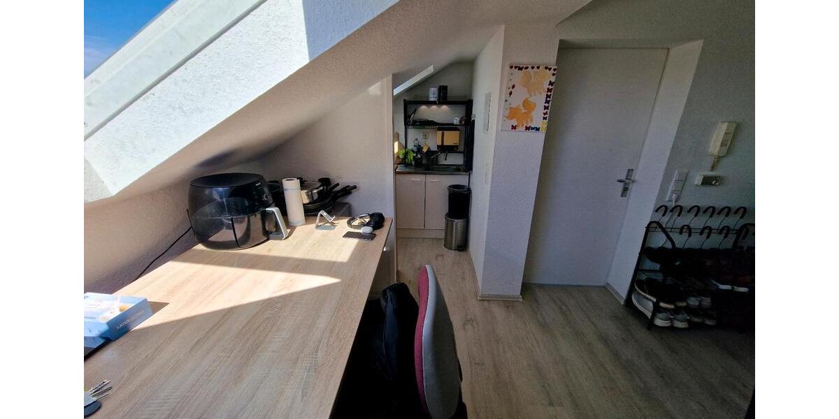 Dachgeschoßwohnung Meerbusch Necklenbroich - 1 Zimmer, 30 m&sup2;, 560&euro; | Angebot:26414532