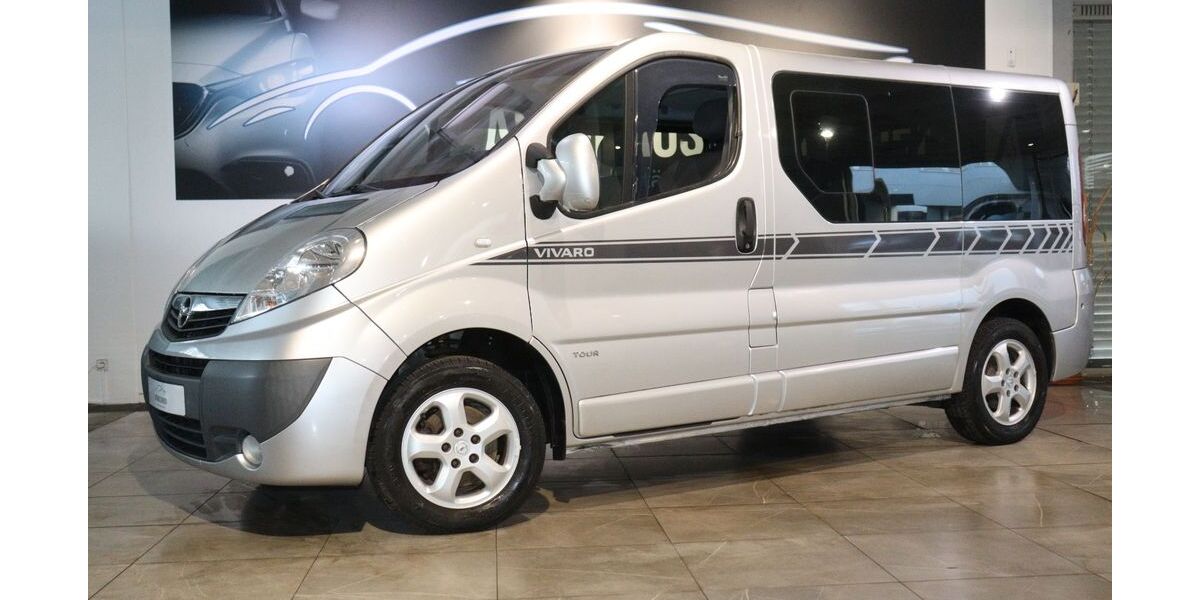 Opel Vivaro 209.998 km 8.950 &euro; Ratingen 40880