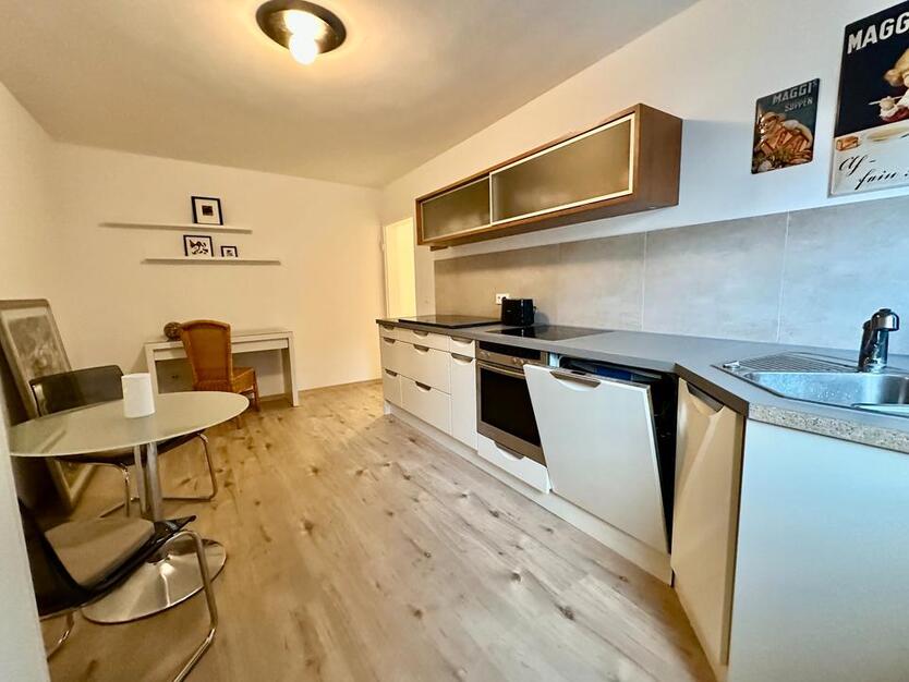 Essen Innenstadt: Stilvoll wohnen – gehobener, vollmöblierter Erstbezug zimmer