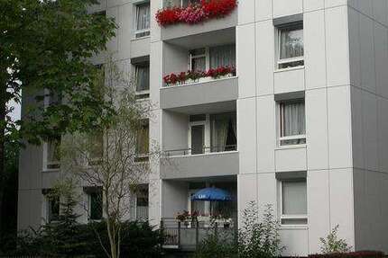 Wohnung zum Mieten in Düsseldorf 859 € 78.11 m² 3.5 zimmer