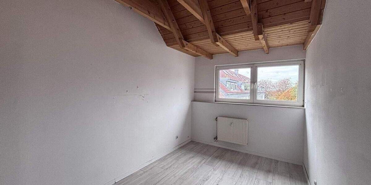 Etagenwohnung Mönchengladbach Dorthausen - 4 Zimmer, 95 m&sup2;, 189.000&euro; | Angebot:25693378
