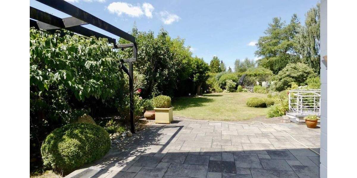 Einfamilienhaus Willich Schiefbahn - 7 Zimmer, 194 m&sup2;, 849.000&euro; | Angebot:25779394