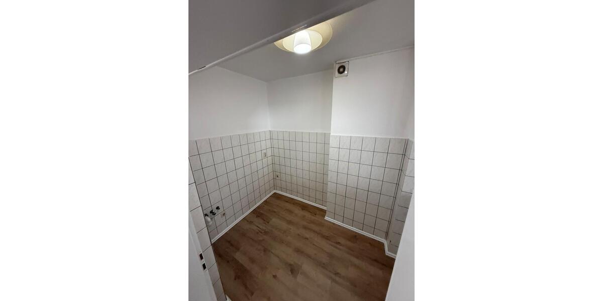 Einfamilienhaus Wuppertal Elberfeld - 2 Zimmer, 68 m&sup2;, 680&euro; | Angebot:26415589