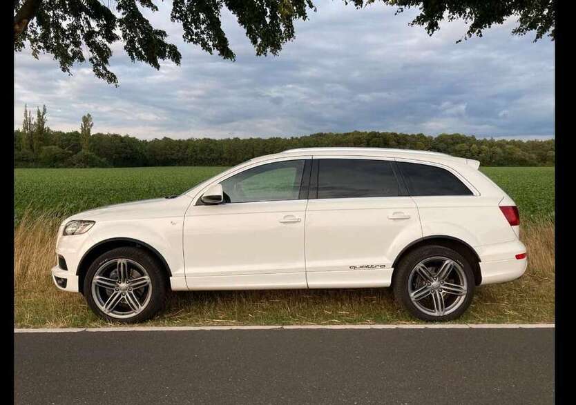 Q7