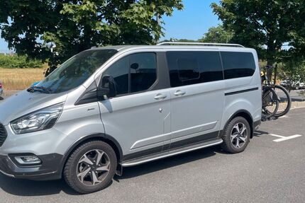 Ford Tourneo Custom 19.000 km 38.600 € Pulheim 50259