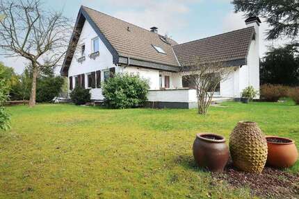 Haus Solingen Burg - 8 Zimmer, 181 m&sup2;, 689.000&euro; | Angebot:26028967