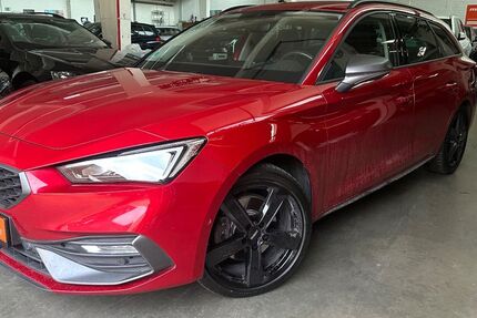 Seat Leon 160.250 km 15.880 &euro; Düsseldorf 40549