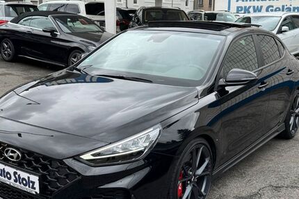 Hyundai i30 11.206 km 31.900 € Oberhausen 46045