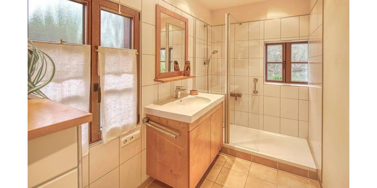 Einfamilienhaus Solingen Höhscheid - 1 Zimmer, 430 m&sup2;, 885.000&euro; | Angebot:26916384