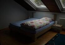 Möbliertes Zimmer in Lintorf